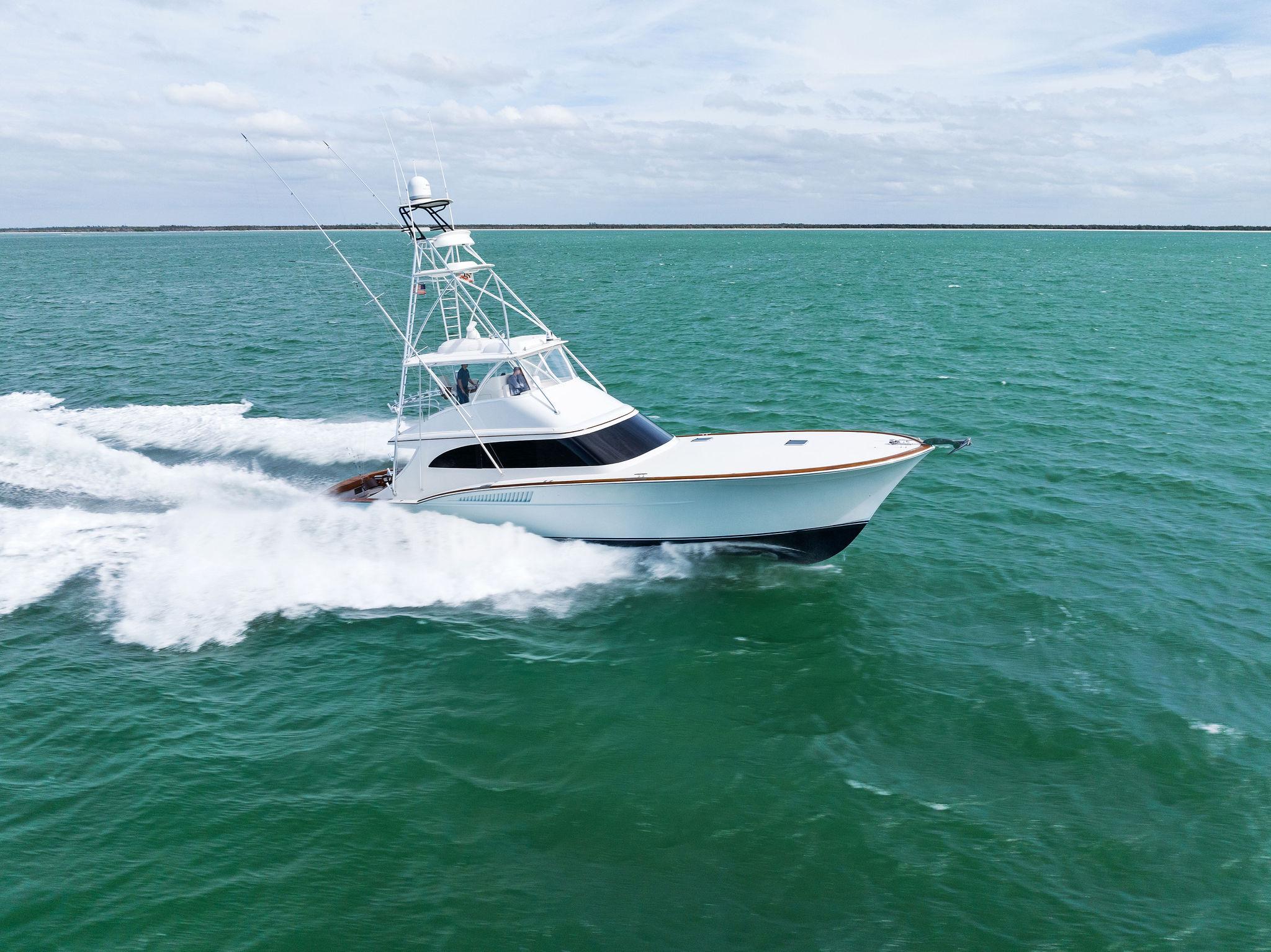 2019 Titan Yachts sportfish - FLY Yachts