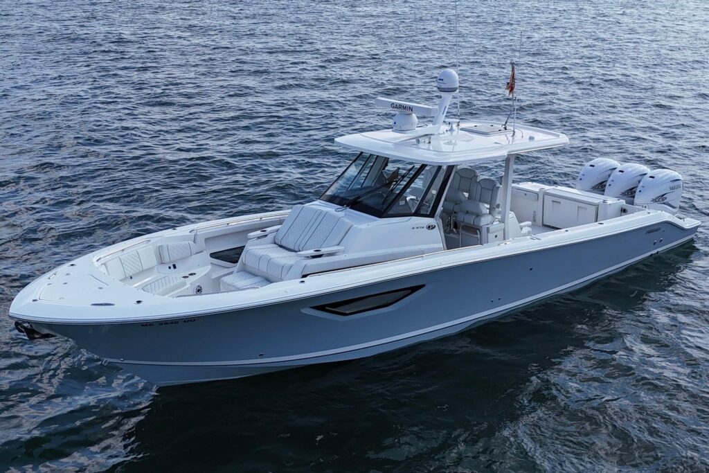 Pursuit S 378 Sport Review – Full Specs, Performance, and Features Explained