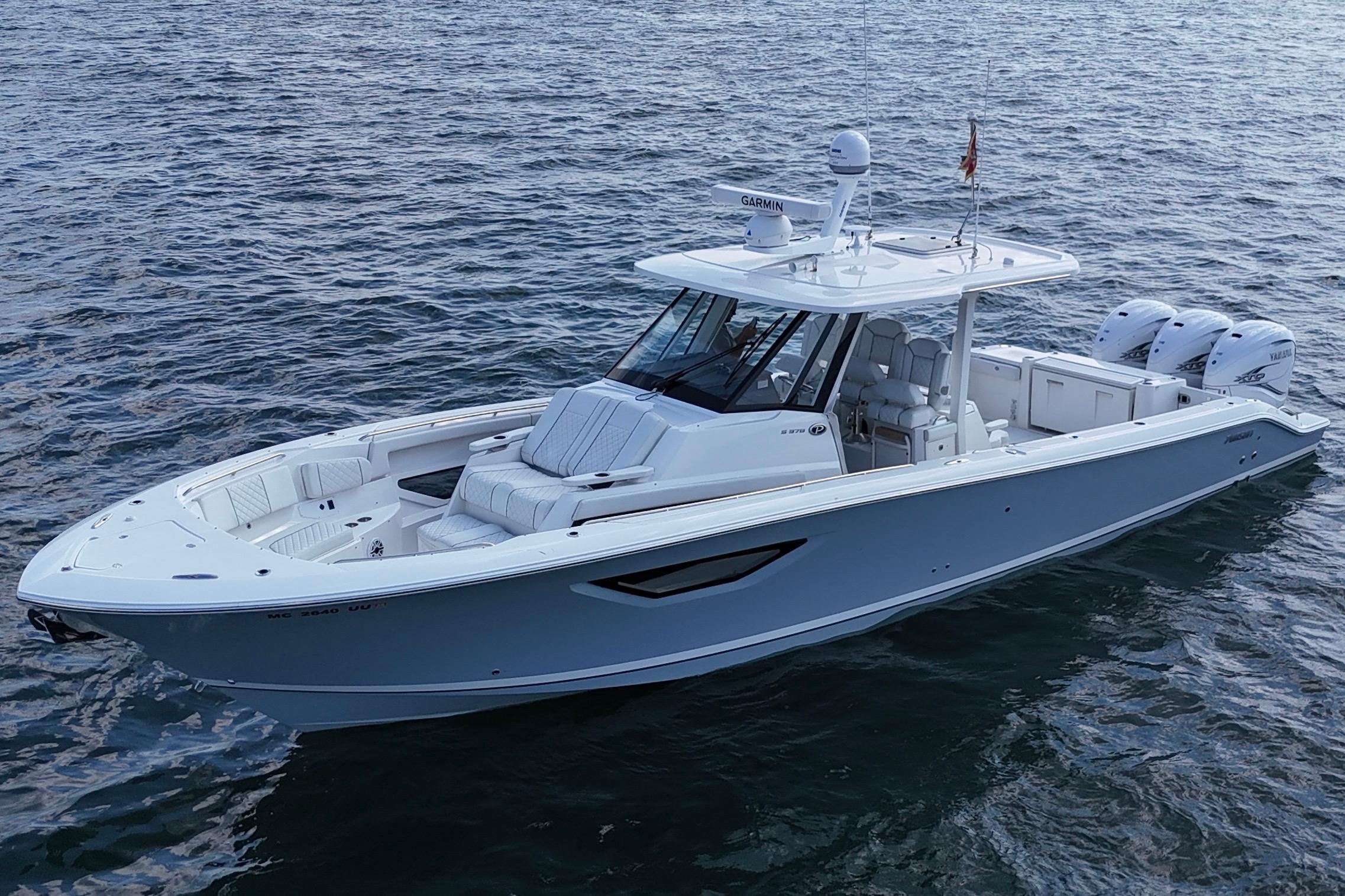 Pursuit S-378 Sport