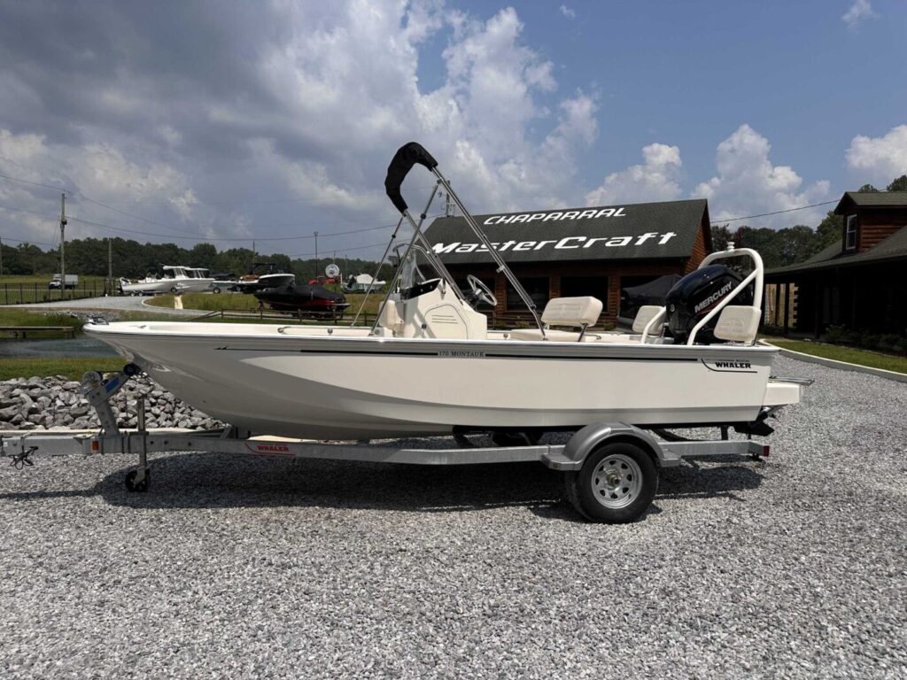 Boston Whaler 170 Montauk