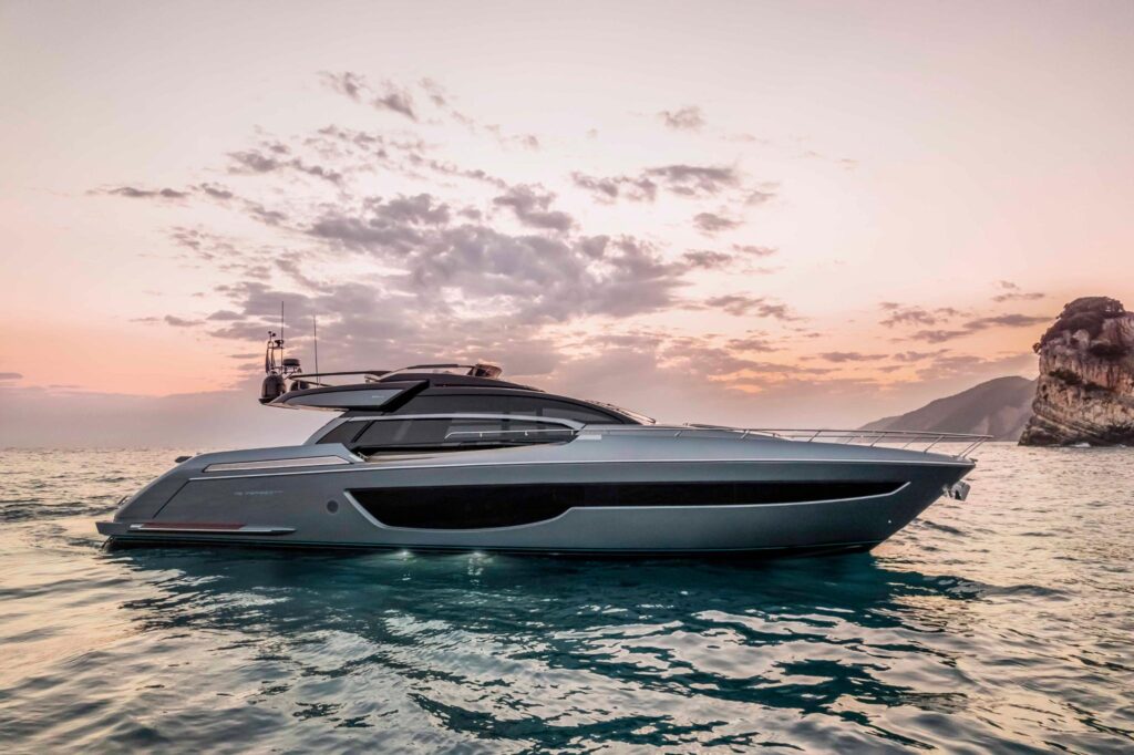 Riva 76 Perseo Super Review – Full Specs, Performance, and Features Explained