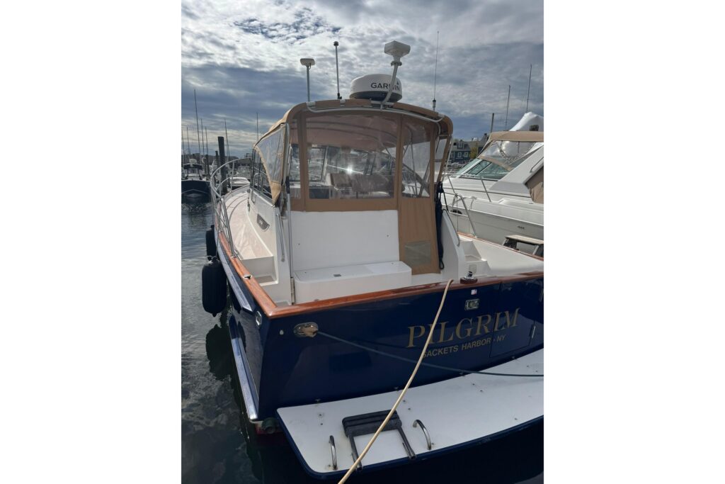 2001 Legacy Yachts 34 Express