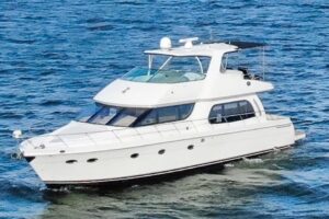 2005 Carver 560 Voyager 56-foot motor yacht bow and forward deck view at Lake Dallas, TX.