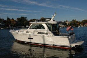 2019 Sabre 38 Salon Express starboard bow profile underway on the water in West River, Maryland
