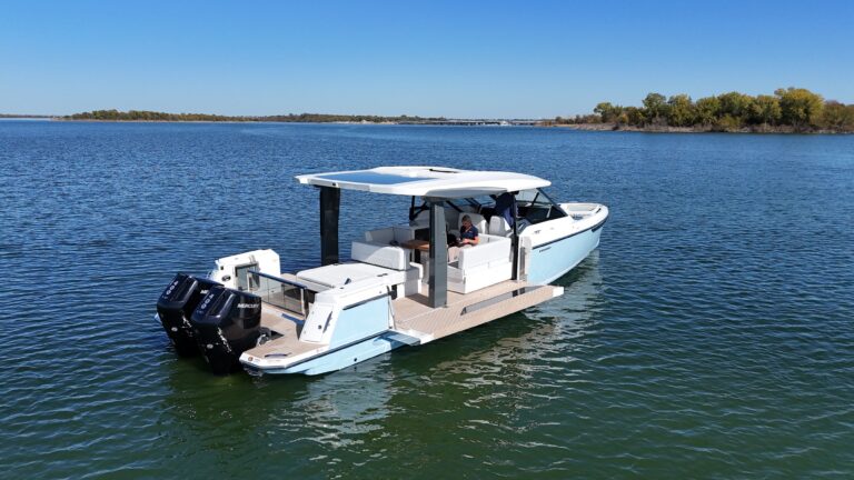 2025 Saxdor 400 GTO 41-foot open sport yacht starboard midship profile detail showing hull lines and deck layout
