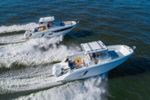 Beneteau Flyer 9 SPACEdeck bow seating and forward deck with integrated helm station visibility.