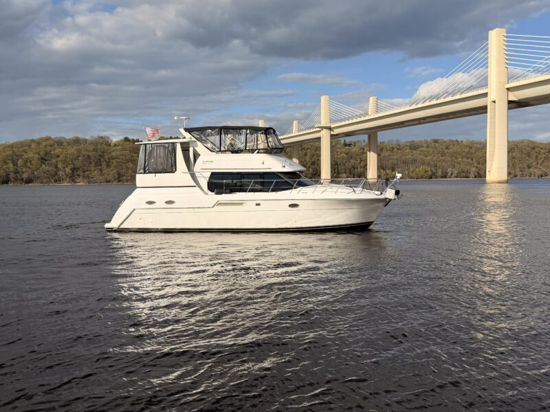 2000 Carver 406 Aft Cabin Motor Yacht