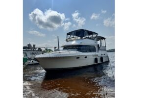 2000 Carver 406 Aft Cabin Motor Yacht for sale - photo 5