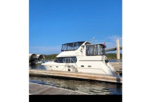 2000 Carver 406 Aft Cabin Motor Yacht for sale - photo 6