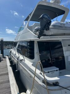 2000 Carver 450 Voyager Pilothouse for sale - photo 3