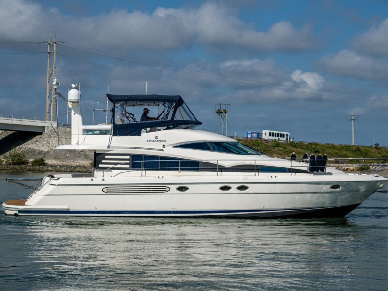 2000 Fairline Squadron 52