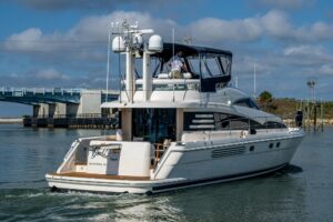 2000 Fairline Squadron 52 for sale - photo 2
