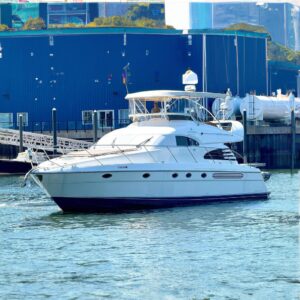 2000 Fairline Squadron 55 for sale - photo 2