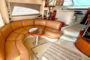 2000 Fairline Squadron 55 for sale - photo 5