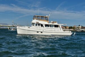 2000 Grand Banks 52 Europa for sale - photo 2