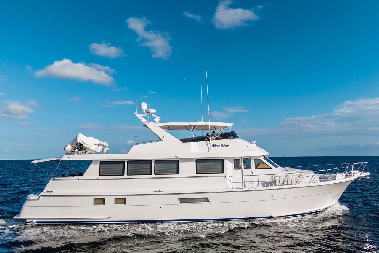 2000 Hatteras 74 Cockpit Motor Yacht for sale