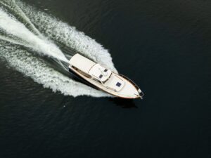 2000 Hinckley 36 for sale - photo 2