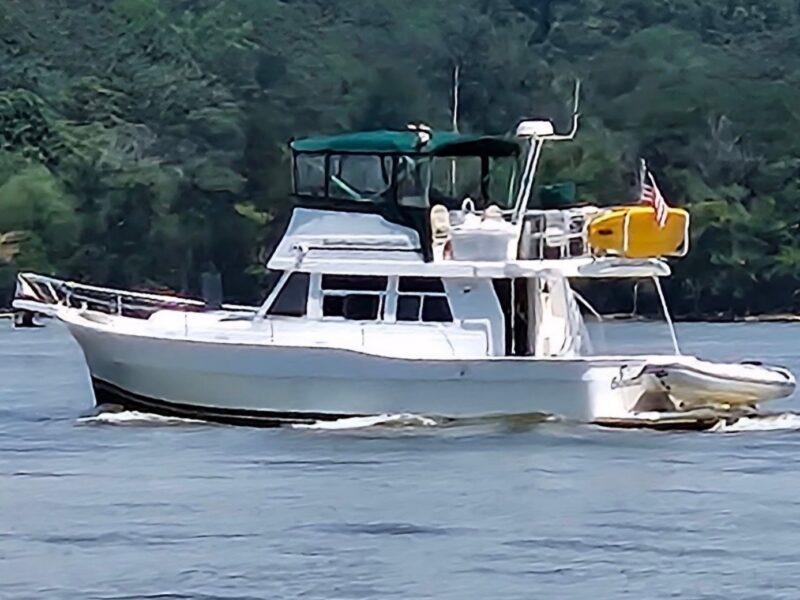 2000 Mainship 390 Trawler