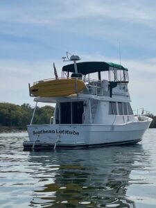 2000 Mainship 390 Trawler for sale - photo 2
