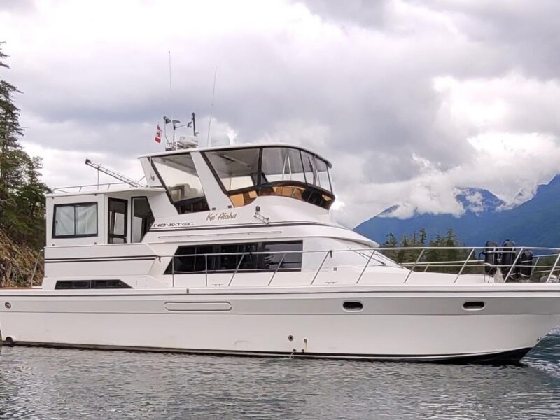 2000 Novatec Cockpit Motor Yacht