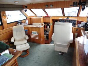 2000 Novatec Cockpit Motor Yacht for sale - photo 5