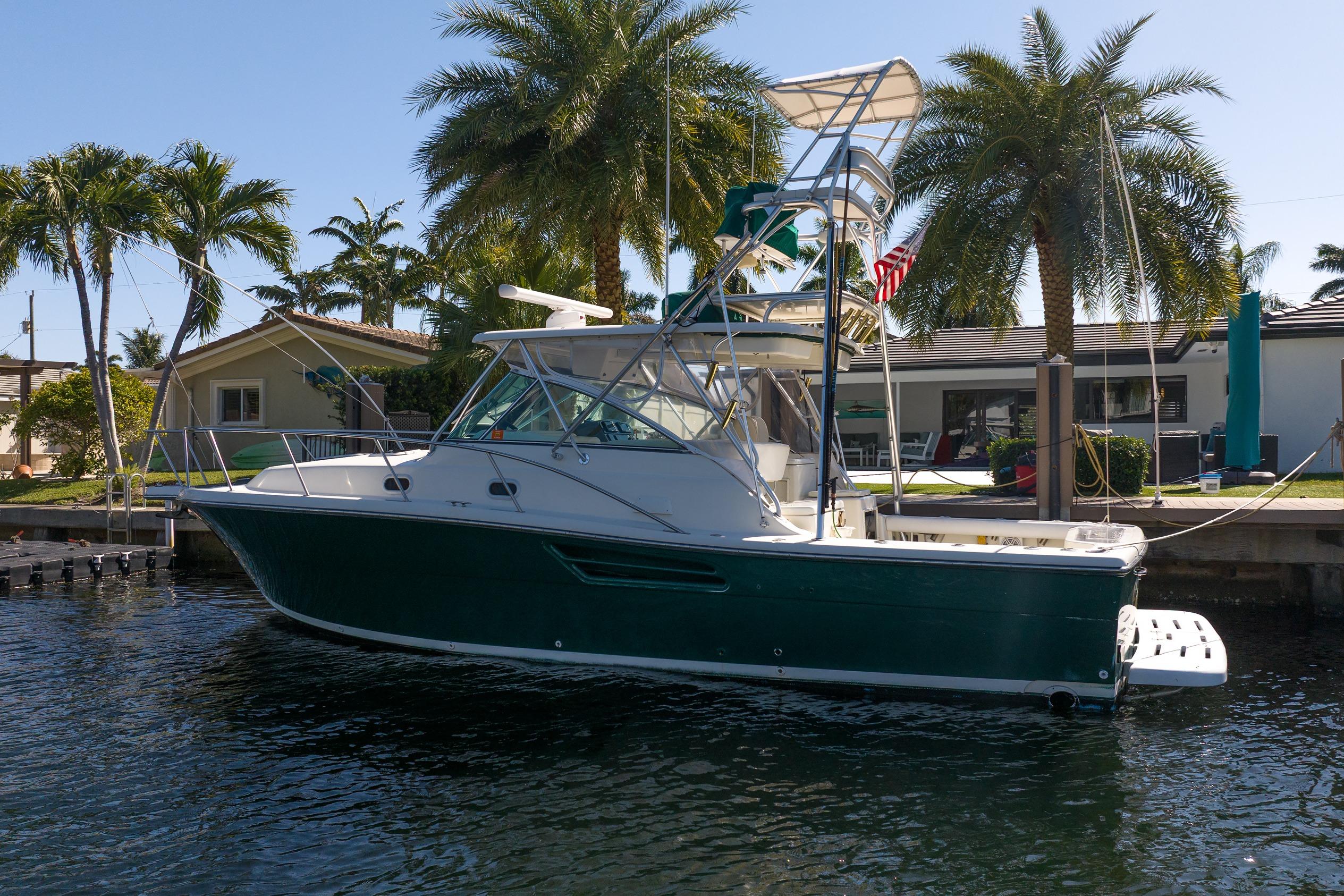 2000 Pursuit 3400 Express for sale