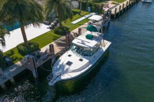 2000 Pursuit 3400 Express for sale - photo 4
