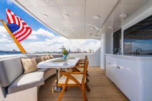 2001 Intermarine Raised Pilothouse for sale - photo 5