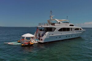 2001 Intermarine RPH 95 for sale - photo 8