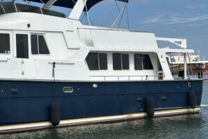 2001 Jefferson Pilothouse 57 for sale - photo 5