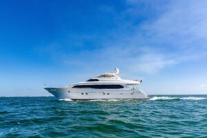 2001 Lazzara 94 for sale - photo 7