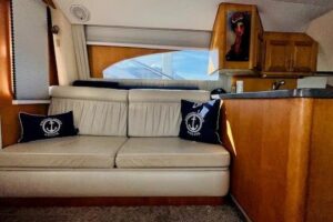 2001 Luhrs 40 Convertible transom with swim platform and outboard engine access in Key Largo.