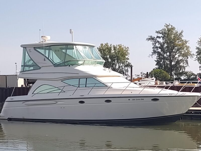2001 Maxum 4600 SCB