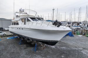2001 Navigator Pilothouse for sale