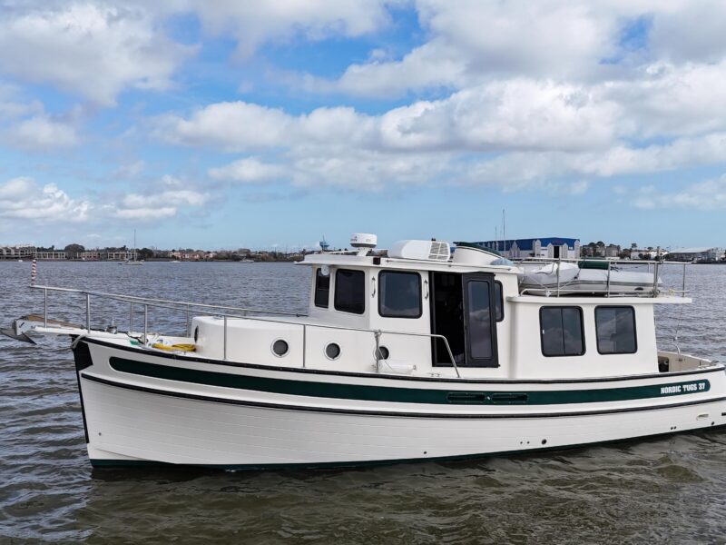 2001 Nordic Tug 37