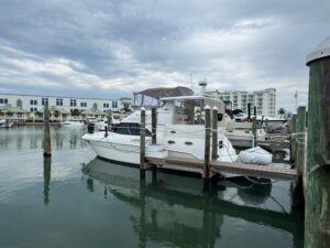 2001 Sea Ray 380 Aft Cabin for sale - photo 6