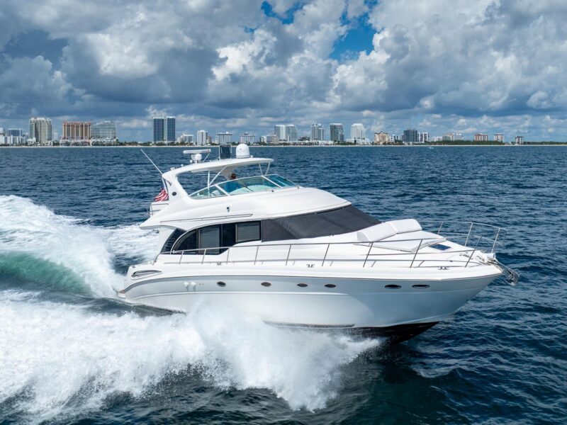 2001 Sea Ray 540 Cockpit Motor Yacht