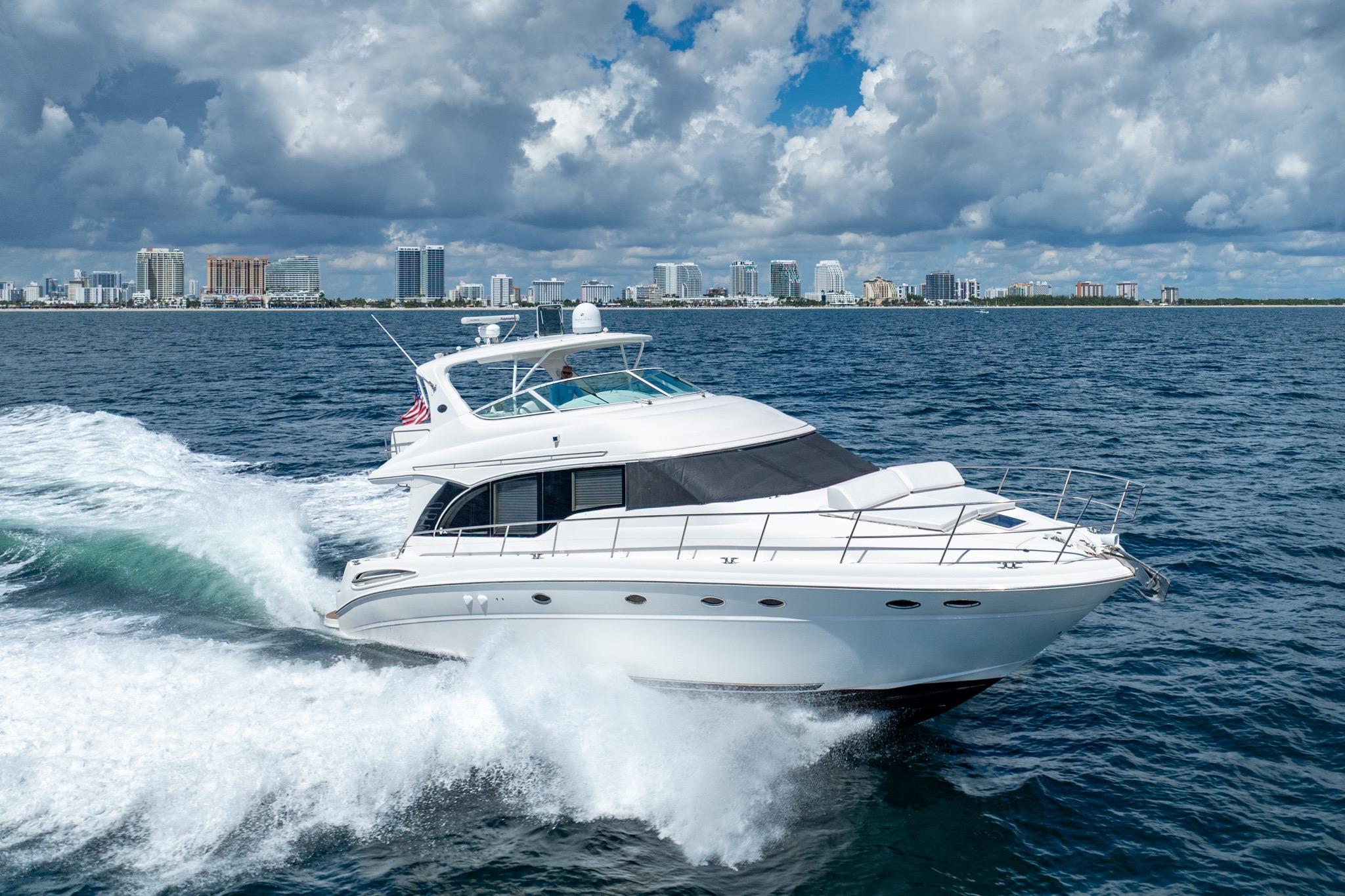 2001 Sea Ray 540 Cockpit Motor Yacht for sale