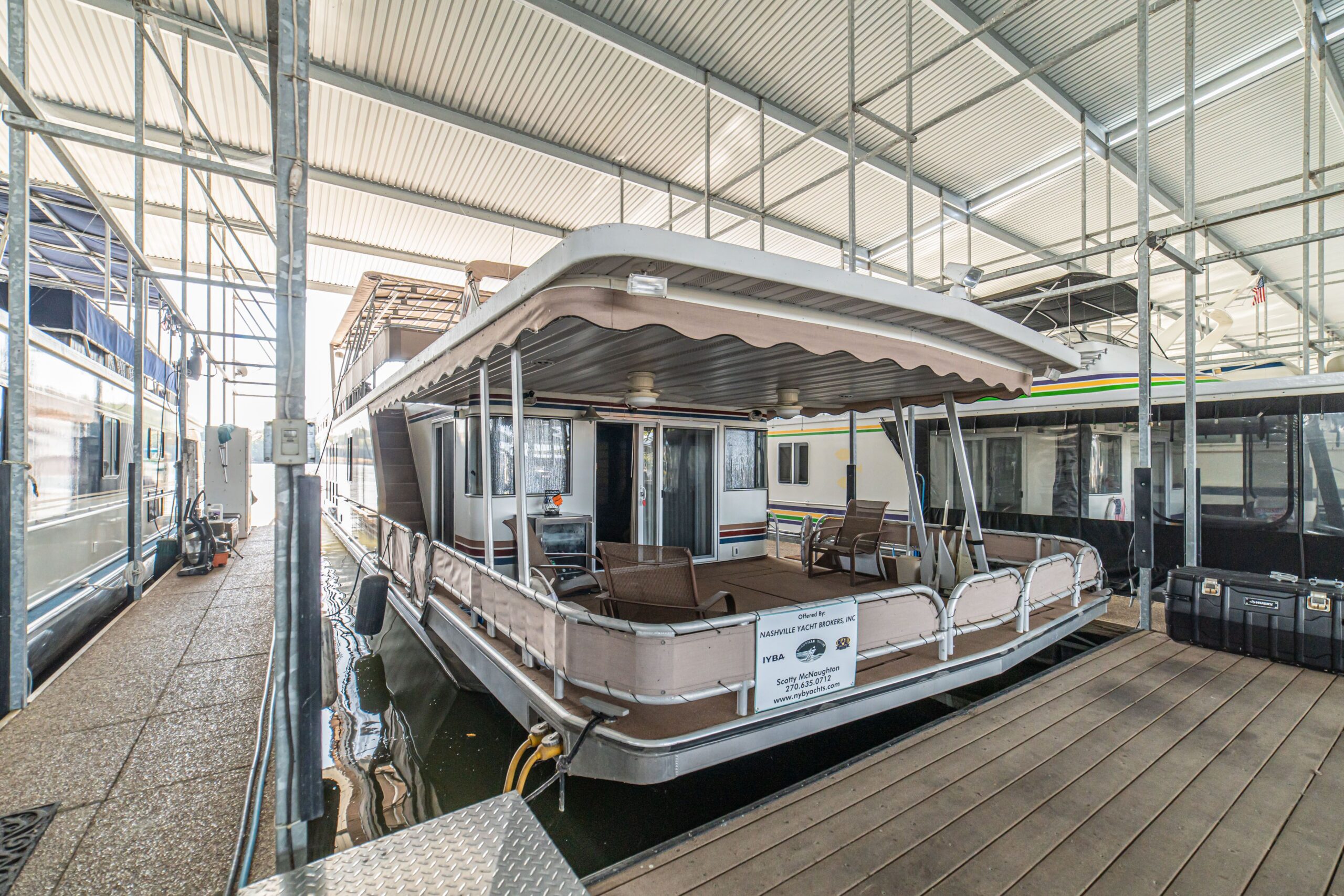 2001 Sharpe 75' Houseboat for sale