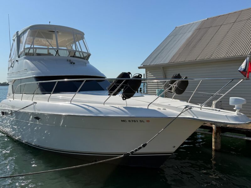 2001 Silverton 42 Convertible