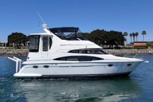 2002 Carver 396 Motor Yacht for sale - photo 8