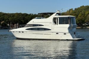 2002 Carver 506 Motor Yacht for sale - photo 3