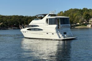 2002 Carver 506 Motor Yacht for sale - photo 4