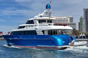 2002 Cheoy Lee Global Series for sale - photo 2