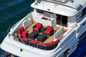 2002 Cheoy Lee Global Series for sale - photo 4