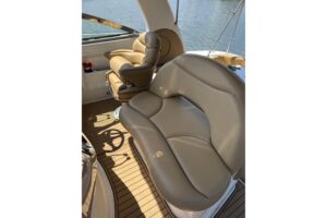 2002 Sea Ray 380 Sundancer for sale - photo 8
