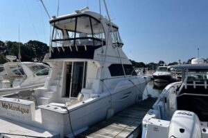 2002 Silverton 42 Convertible for sale - photo 3