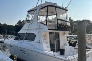 2002 Silverton 42 Convertible for sale - photo 4