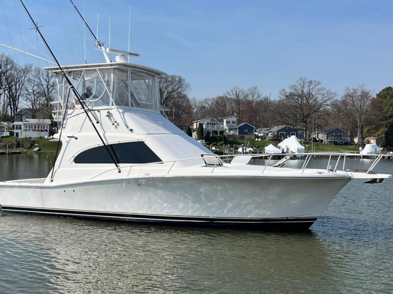 2003 Luhrs 40 Convertible