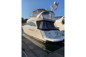 2003 Meridian 411 Sedan for sale - photo 2
